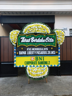 Papan Bunga Duka di Lubuk Baja Kota